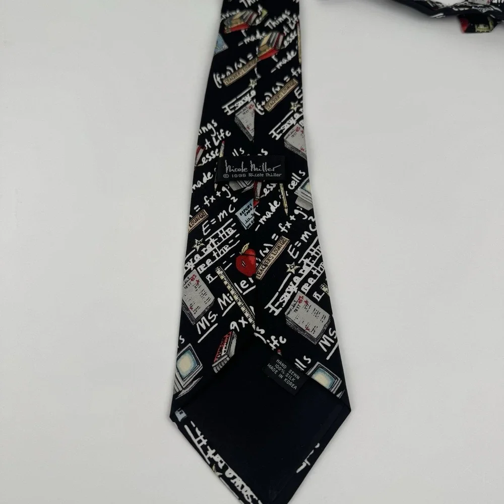 VTG Nicole Miller Studio Teacher Novelty Tie Math Science Blackboard 1996